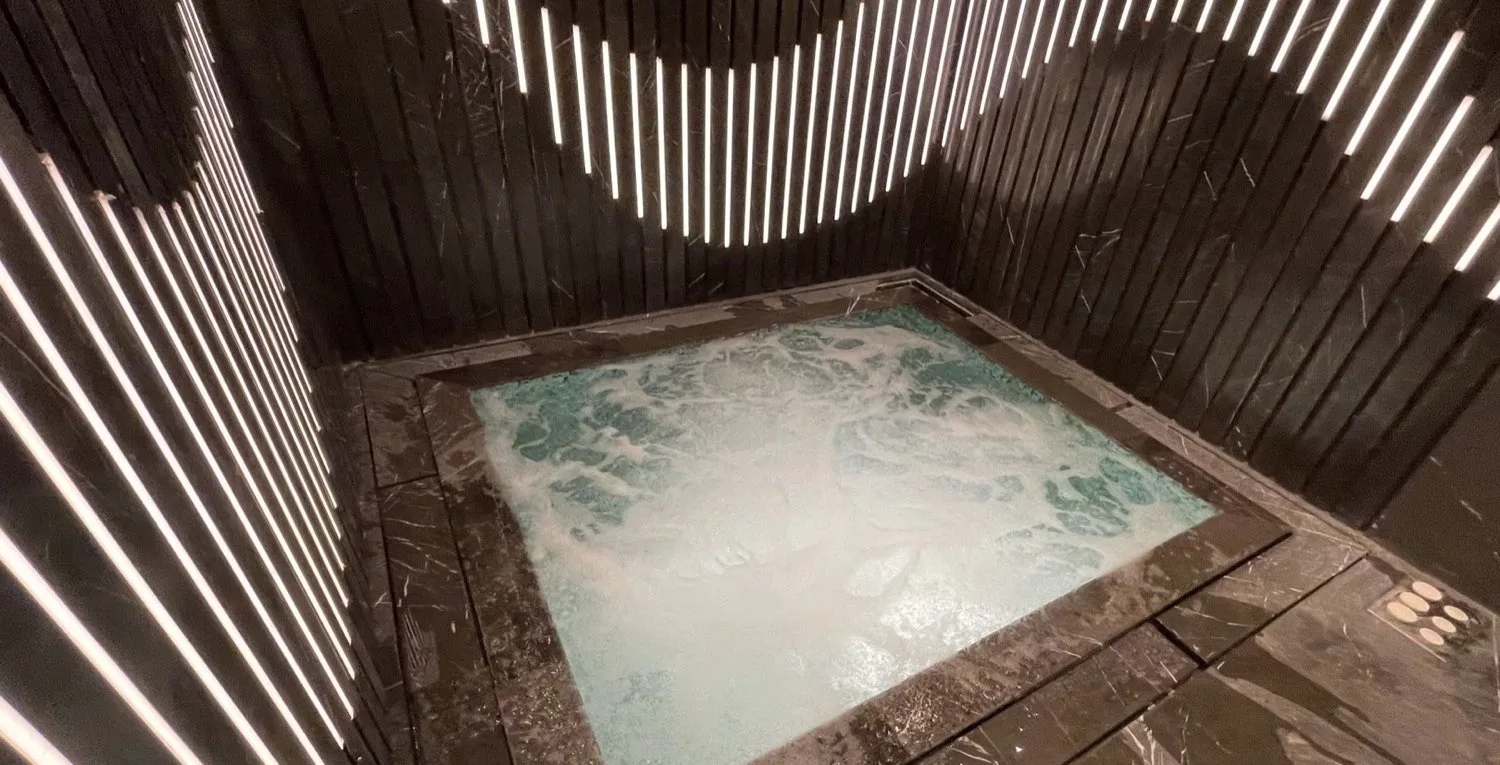 Diplomatic Club Spa & Fitness — Doha · Katar · Jakuzi