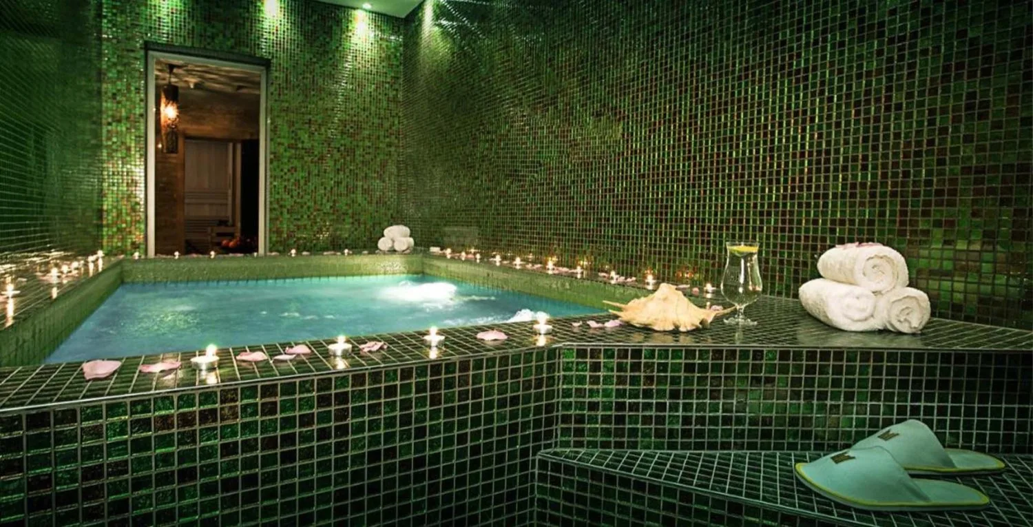 Grand Millennium Hotel — Süleymaniye · Irak · Jakuzi